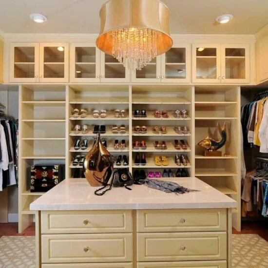 Classic Closets Dealer in Howell